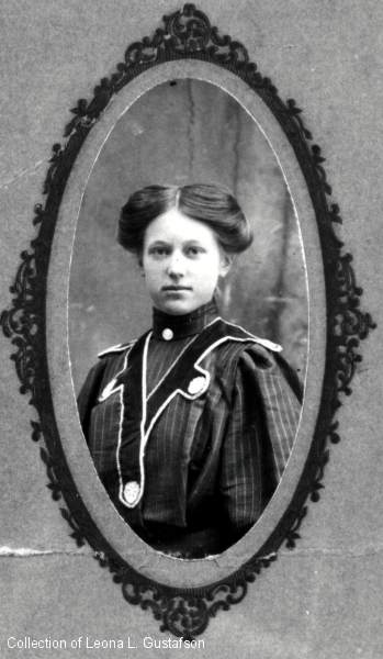 Clara Auguste Bloch
